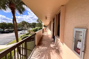 2660 Carambola Cir N, Coconut Creek, FL 33066 - Photo 5