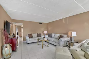 3200 Springdale Blvd, Palm Springs, FL 33461 - Photo 3