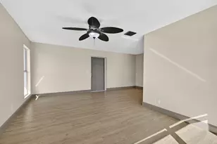 727 Hummingbird Way, North Palm Beach, FL 33408 - Photo 5