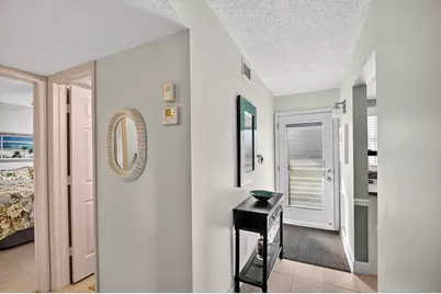 2400 NE 1st Lane, Unit #102, Boynton Beach, FL 33435 - Photo 11