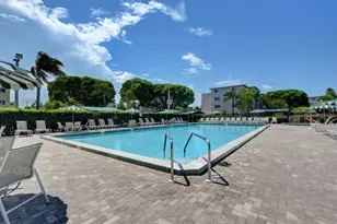 2400 NE 1st Ln, Boynton Beach, FL 33435 - Photo 35