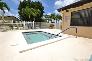 813 Sky Pine Way, Greenacres, FL 33415 - Photo 17