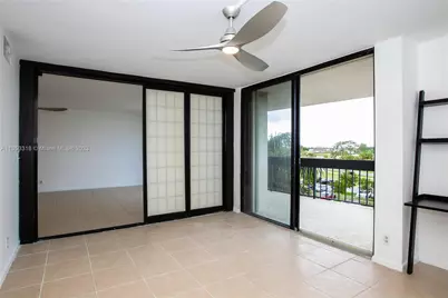 2400 Presidential Way, Unit #403, West Palm Beach, FL 33401 - Photo 15