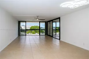 2400 Presidential Way Unit, West Palm Beach, FL 33401 - Photo 3