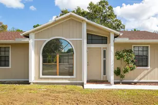 1133 SW Hibiscus St, Port Saint Lucie, FL 34983 - Photo 3