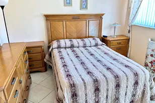 920 SW 11th Ave, Hallandale Beach, FL 33009 - Photo 15