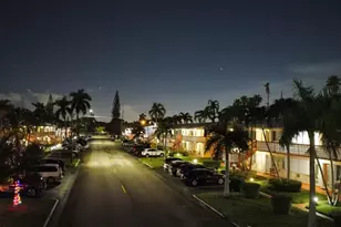 920 SW 11th Ave, Hallandale Beach, FL 33009 - Photo 31