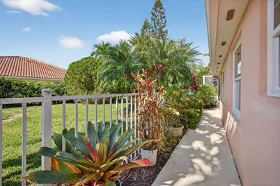 1035 SW Tamarrow Place, Stuart, FL 34997 - Photo 33