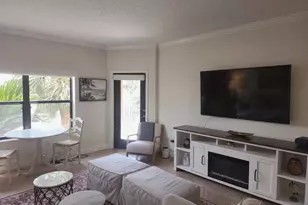 300 Uno Lago Dr, Juno Beach, FL 33408 - Photo 13