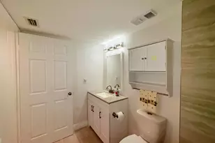 3138 Via Poinciana, Lake Worth, FL 33467 - Photo 23