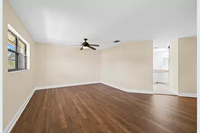 6361 Hollandaire Drive E, Boca Raton, FL 33433 - Photo 15