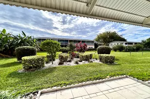 12 Andover A, West Palm Beach, FL 33417 - Photo 11