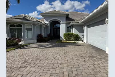 395 SW Sapphire Way, Vero Beach, FL 32968 - Photo 3
