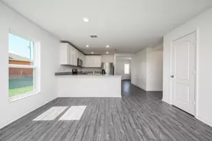 5236 Imagination Dr, Fort Pierce, FL 34947 - Photo 3