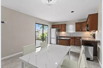 110 N Delaware Boulevard, Unit #9B, Jupiter, FL 33458 - Photo 7