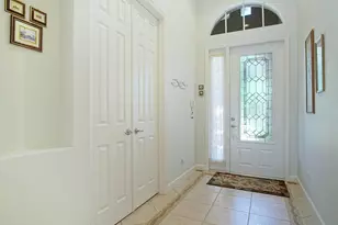 9009 Houndslake Ct, Port Saint Lucie, FL 34986 - Photo 7