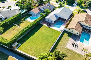 7483 Silver Woods Ct, Boca Raton, FL 33433 - Photo 3