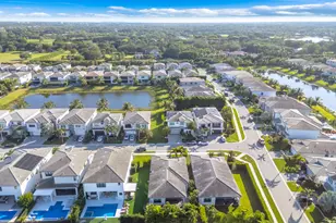 8281 Oceanus Dr, Boca Raton, FL 33496 - Photo 13