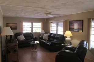 6403 S Elm Ln, Lantana, FL 33462 - Photo 9