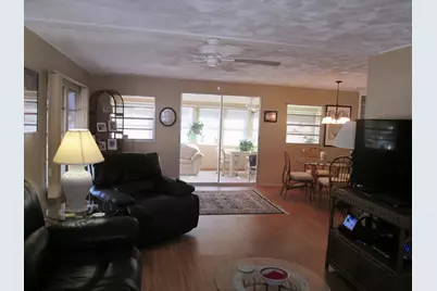 6403 S Elm Lane, Lantana, FL 33462 - Photo 13