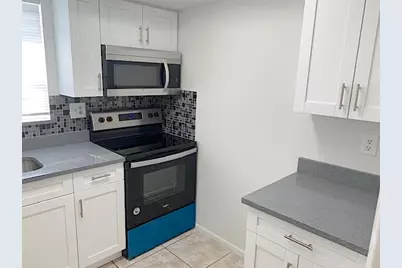 2667 Emory Dr Drive W, Unit #H, West Palm Beach, FL 33415 - Photo 5