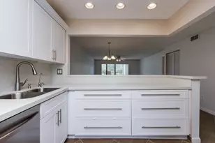 8535 Casa Del Lago, Boca Raton, FL 33433 - Photo 9