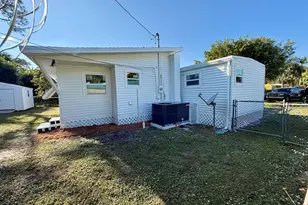 2662 SE Janet St, Stuart, FL 34997 - Photo 39