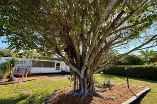 2662 SE Janet St, Stuart, FL 34997 - Photo 35