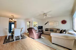 323 Southampton B, West Palm Beach, FL 33417 - Photo 3