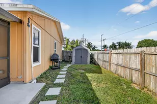 822 Florida Mango Rd, West Palm Beach, FL 33406 - Photo 43