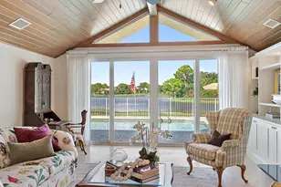 2500 NW Hollyberry Ln, Palm City, FL 34990 - Photo 9