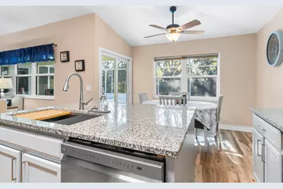 789 Vocelle Avenue, Sebastian, FL 32958 - Photo 15