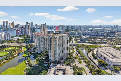 19501 W Country Club Drive, Unit #605, Aventura, FL 33180 - Photo 23