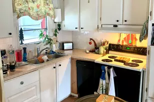 8165 SE Wren Ave, Hobe Sound, FL 33455 - Photo 11