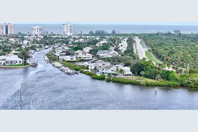 2486 Harbour Cove Drive, Fort Pierce, FL 34949 - Photo 1