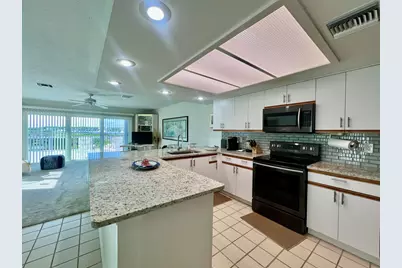 2486 Harbour Cove Drive, Fort Pierce, FL 34949 - Photo 3