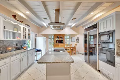 550 Skylake Drive, West Palm Beach, FL 33415 - Photo 19