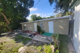 4882 S Katrina Cir, West Palm Beach, FL 33415 - Photo 19