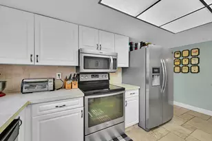 2601 Gray Twig Ln, Fort Pierce, FL 34981 - Photo 11