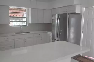 930 N K St, Lake Worth Beach, FL 33460 - Photo 5