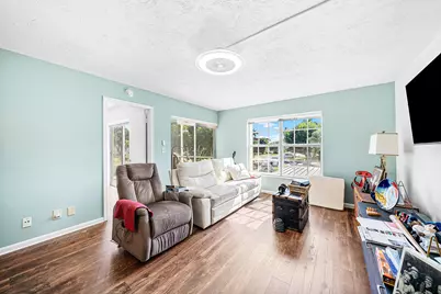 5540 Tamberlane Circle, Unit #221, Palm Beach Gardens, FL 33418 - Photo 9