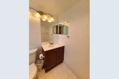 133 Camden, Unit #F, West Palm Beach, FL 33417 - Photo 11