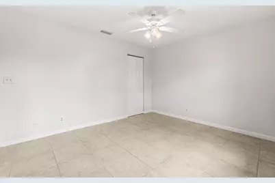 5074 Privet Place, Unit #B, Delray Beach, FL 33484 - Photo 15