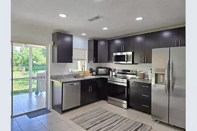 1549 SE Minorca Avenue, Port Saint Lucie, FL 34952 - Photo 9