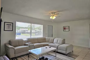 1549 SE Minorca Ave, Port Saint Lucie, FL 34952 - Photo 5