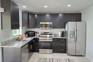 1549 SE Minorca Ave, Port Saint Lucie, FL 34952 - Photo 11