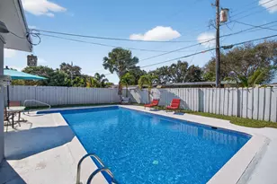 511 Iris Ave, Palm Beach Gardens, FL 33410 - Photo 23