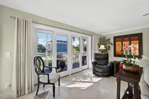 129 S Golfview Rd, Lake Worth Beach, FL 33460 - Photo 9