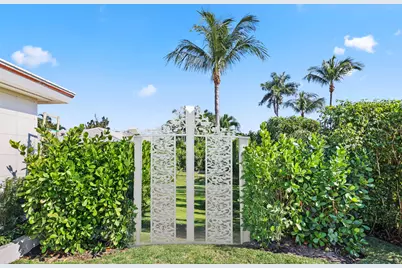 257 Via Linda, Palm Beach, FL 33480 - Photo 35