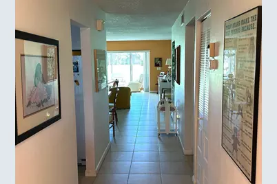 8305 Casa Del Lago, Unit #E, Boca Raton, FL 33433 - Photo 3